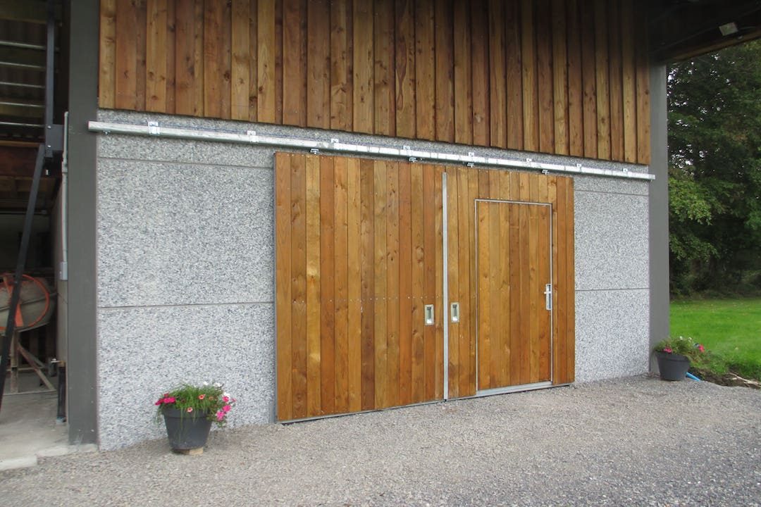 Portes en bois et métal